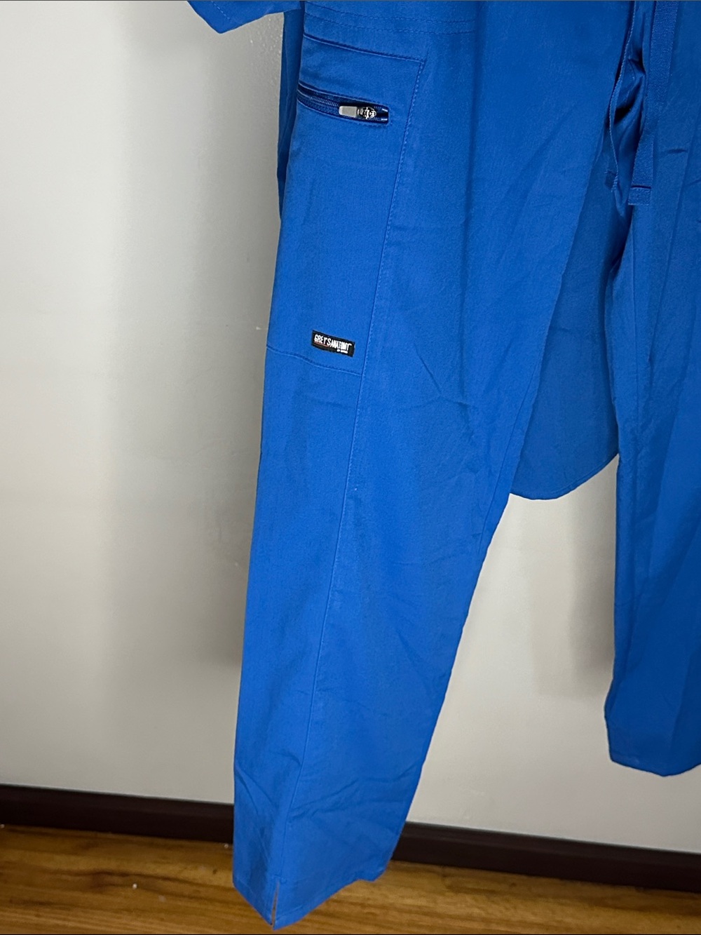 Grey's Anatomy Royal Blue Scrub Top and Pants Set - Picture 3 of 4